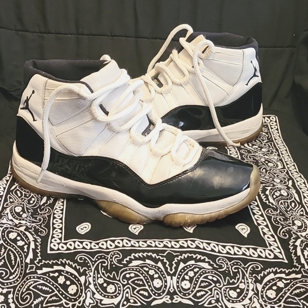 Jordan concord 11 size 9.5